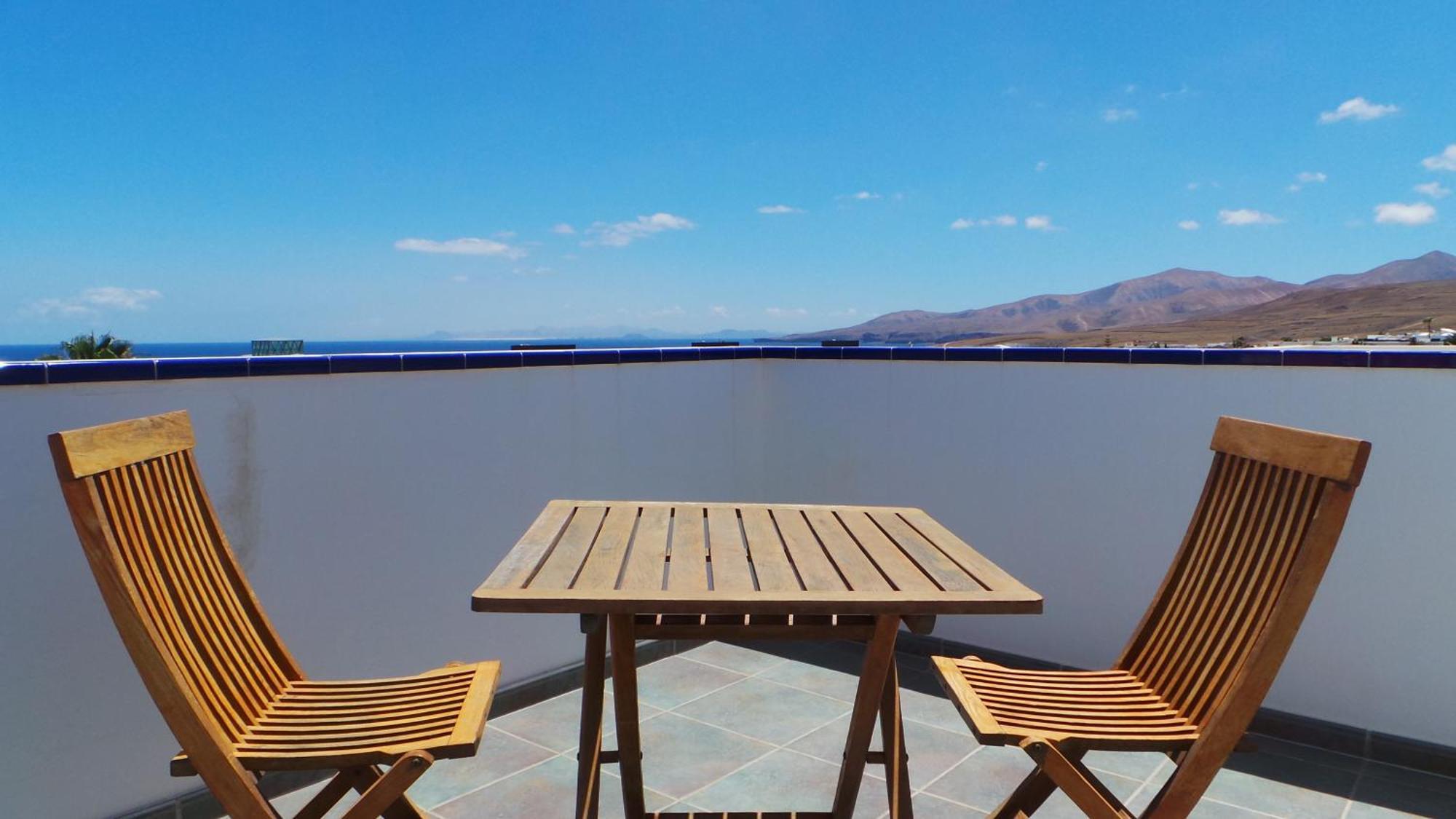 Villas Del Mar Vina Y Cabrera Puerto Calero Luaran gambar
